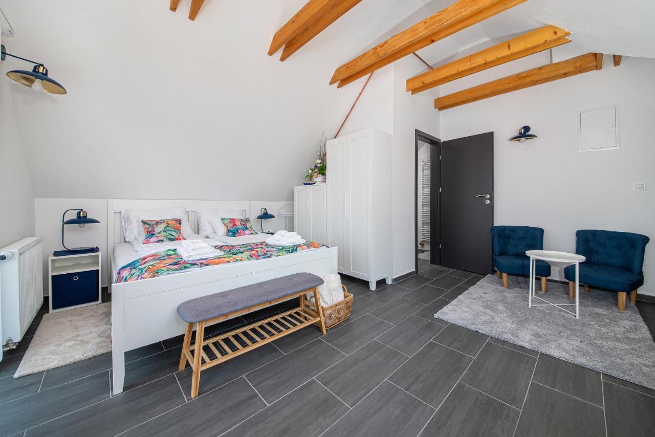 Apartamento Papoula Vendeghaz Tihany Exterior foto