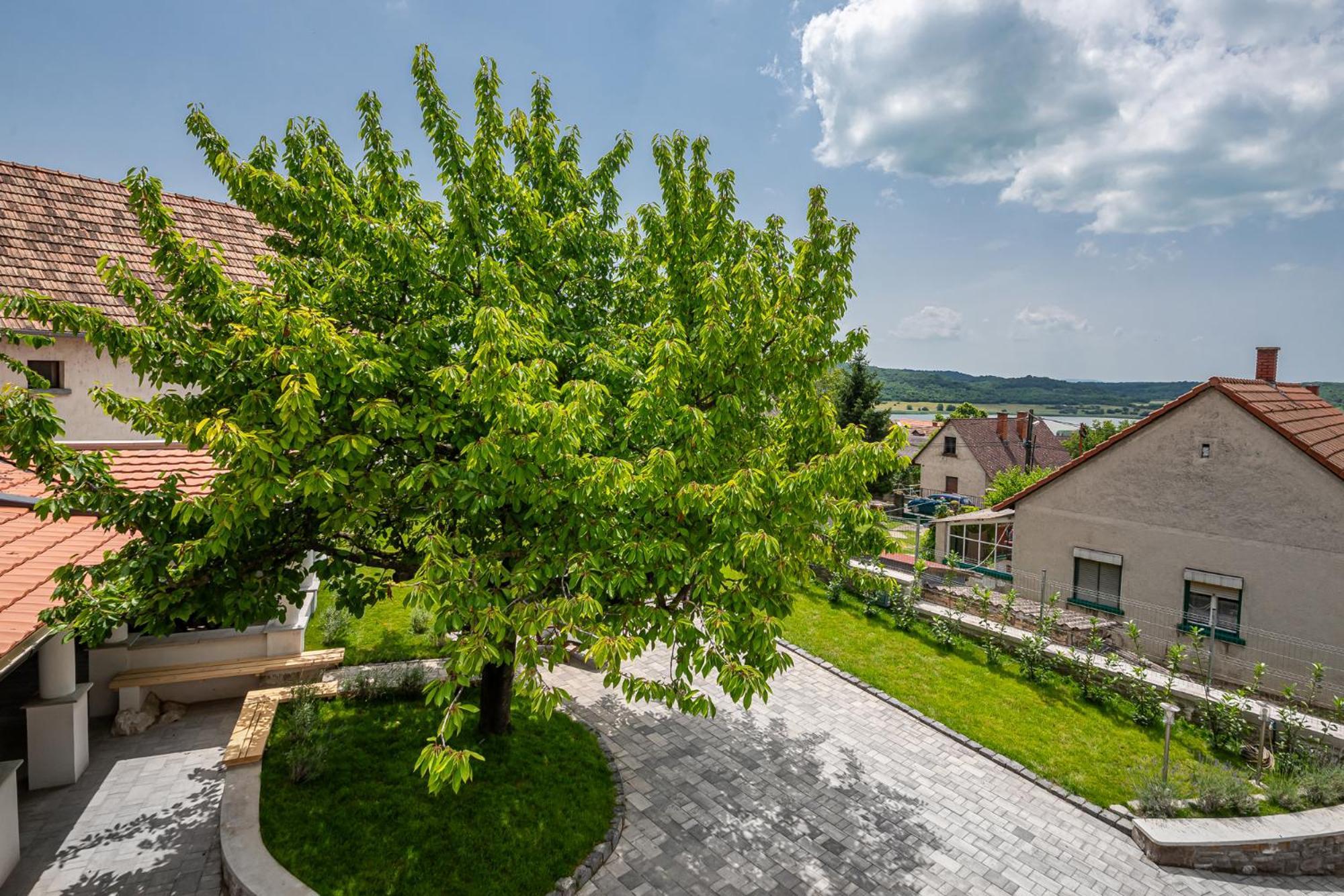 Apartamento Papoula Vendeghaz Tihany Exterior foto